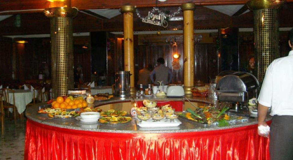 Sea Horse Hotel Хургада Экстерьер фото