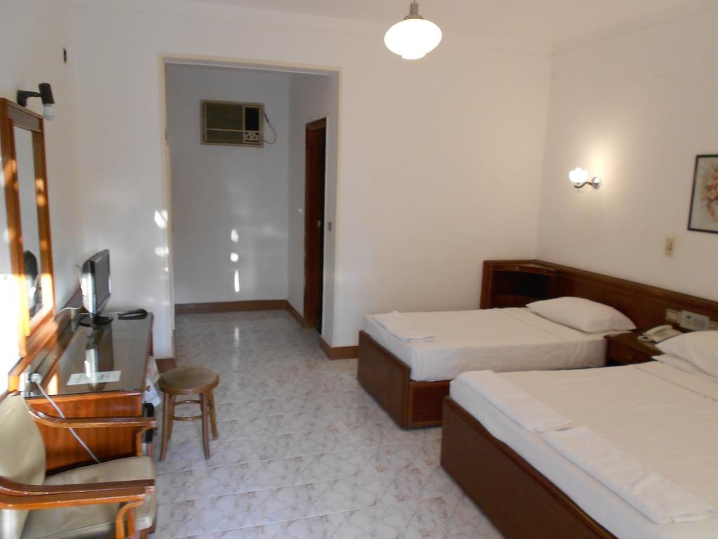 Sea Horse Hotel Хургада Экстерьер фото